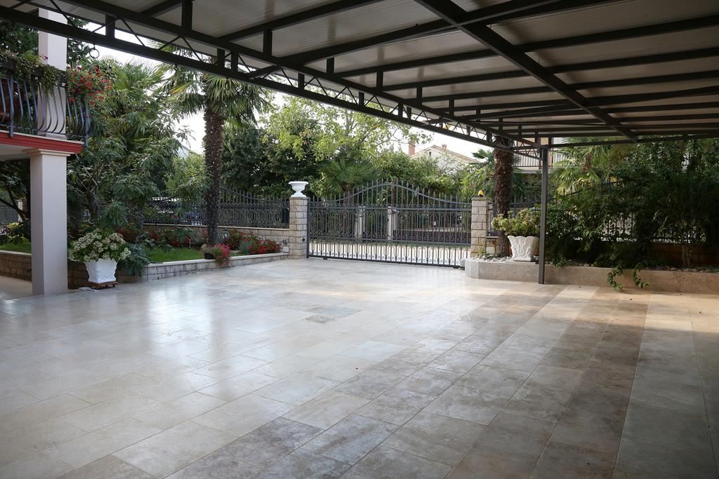 Apartments Max Vrsar Εξωτερικό φωτογραφία