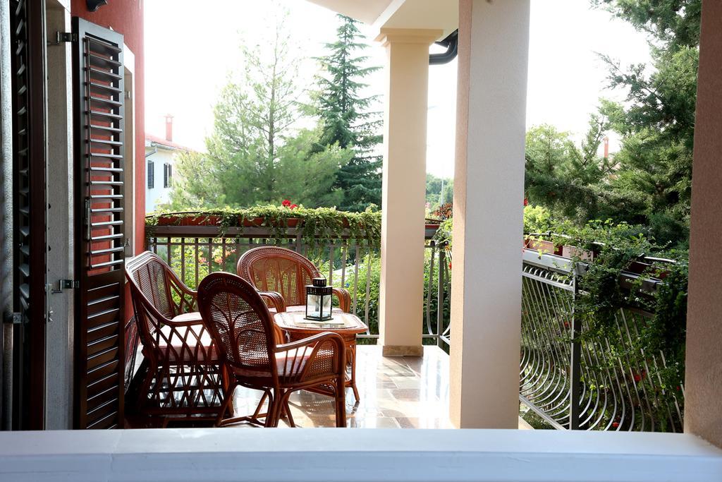 Apartments Max Vrsar Εξωτερικό φωτογραφία