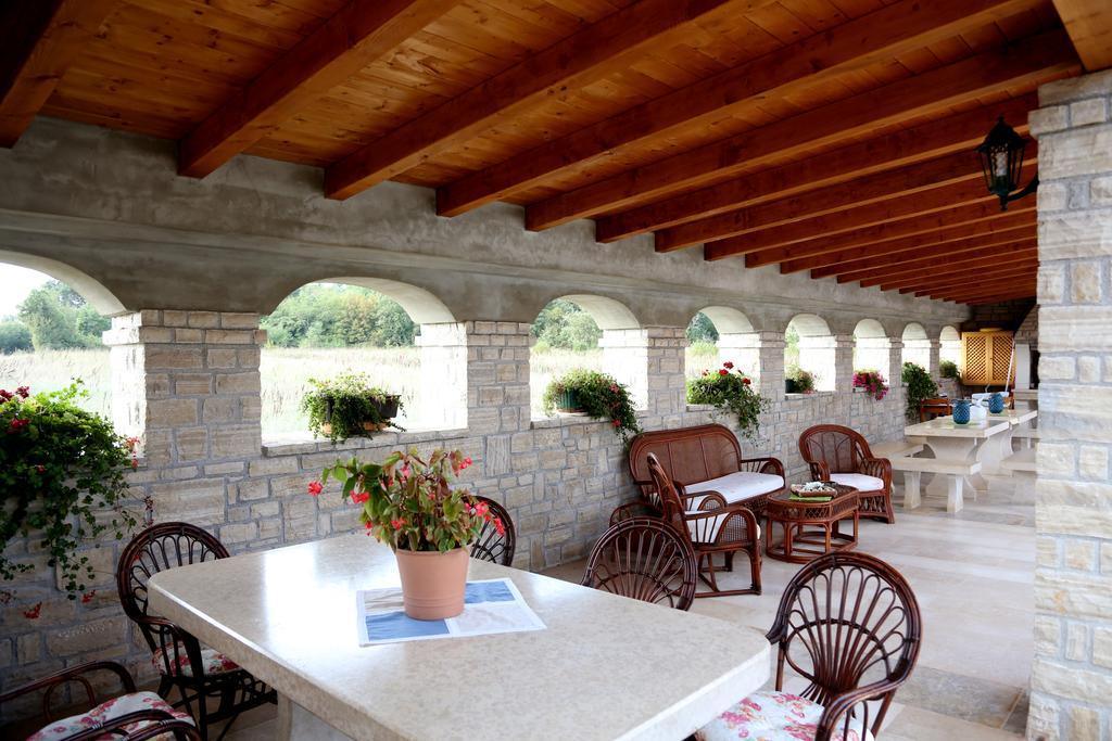 Apartments Max Vrsar Εξωτερικό φωτογραφία