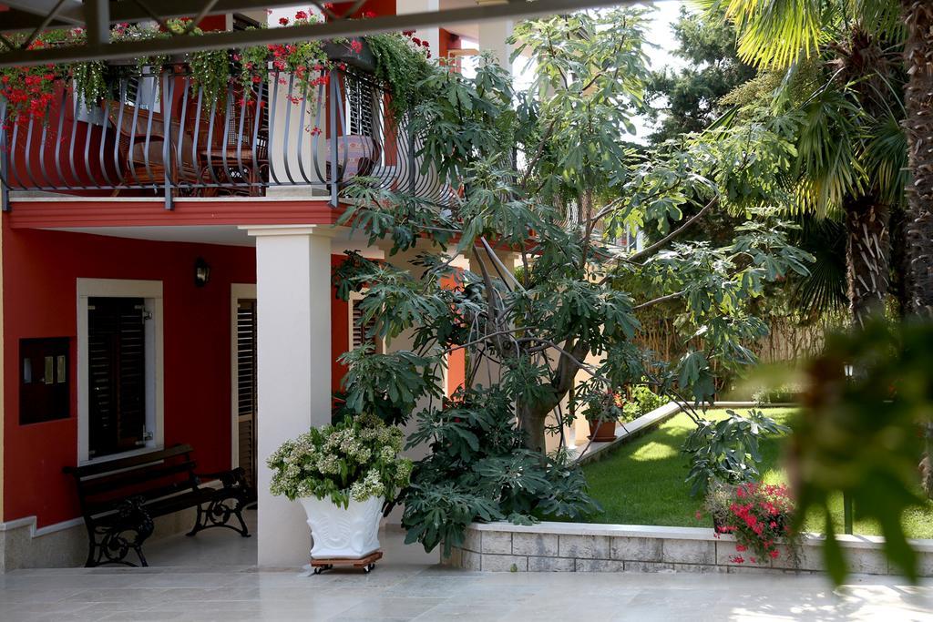 Apartments Max Vrsar Εξωτερικό φωτογραφία