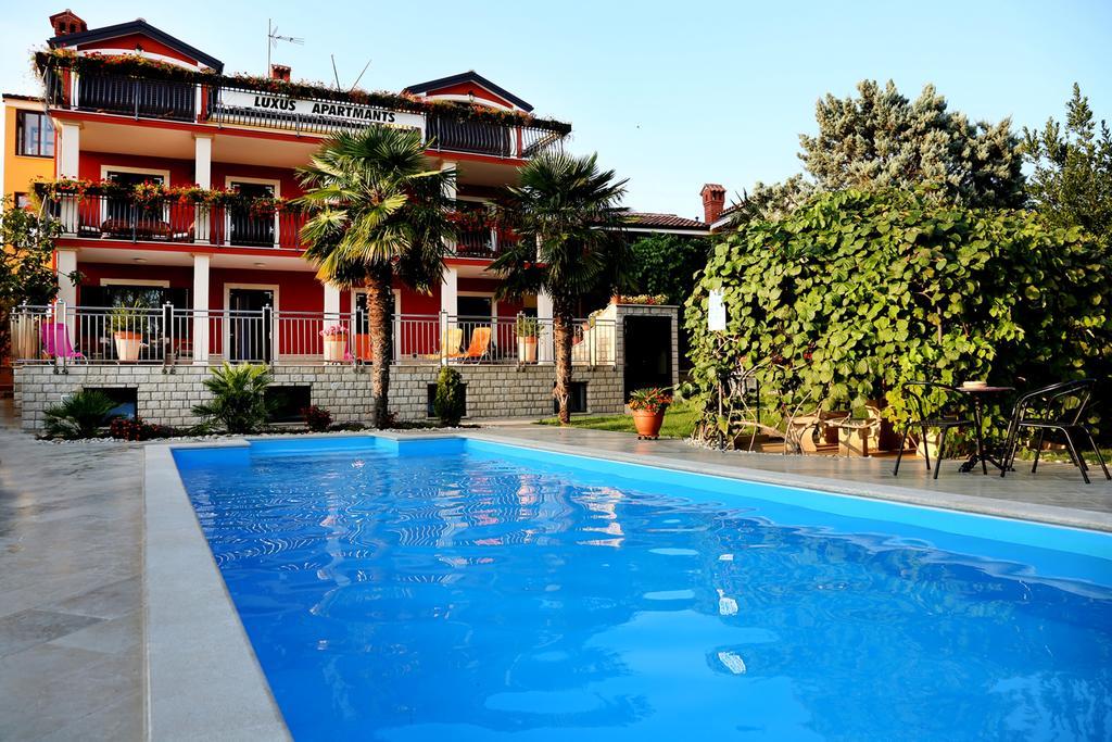 Apartments Max Vrsar Εξωτερικό φωτογραφία