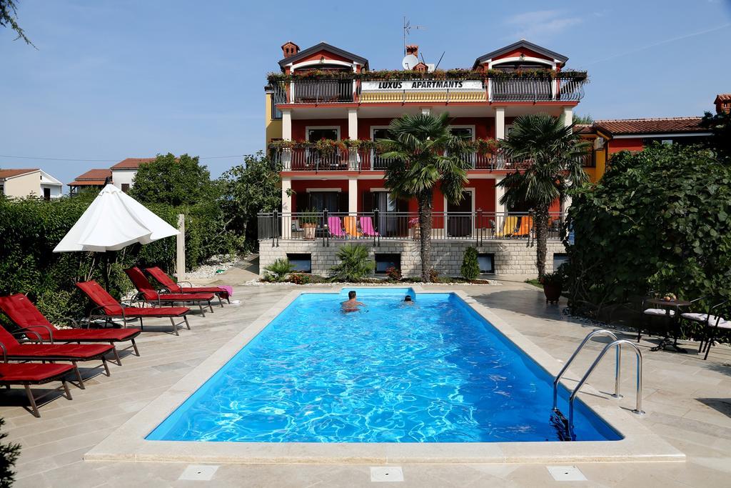 Apartments Max Vrsar Εξωτερικό φωτογραφία